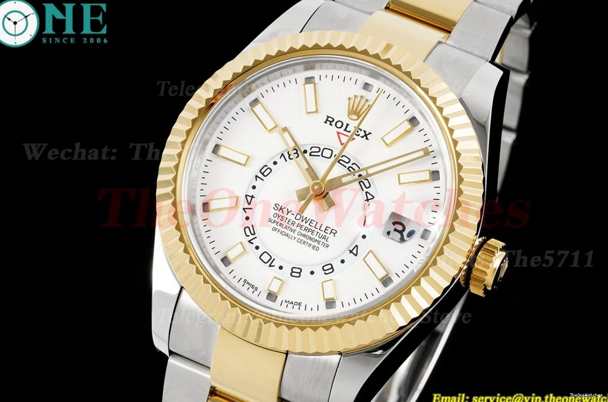 Oyster 326933 FNF YG SS Stk SkyDweller A9001 42mm White 1220